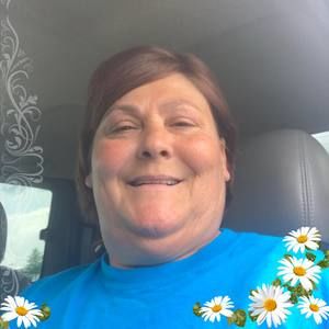 Meet your Posher, Cynthia